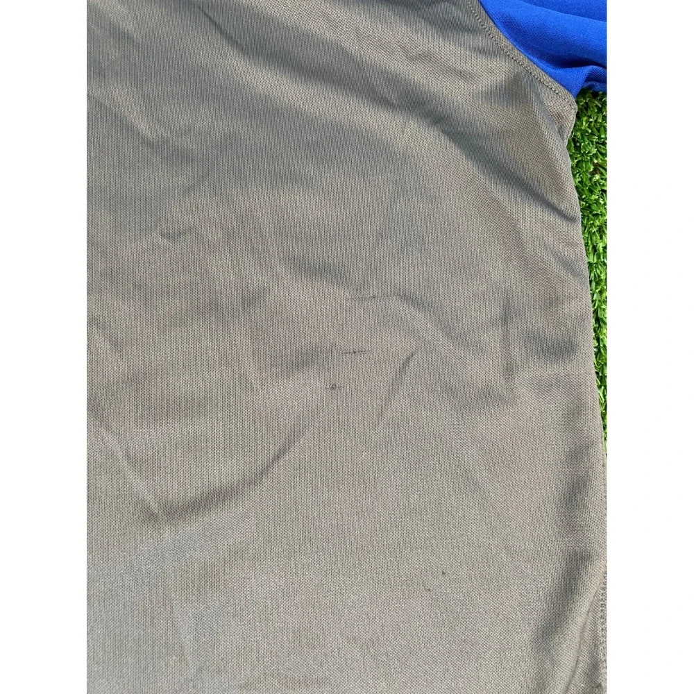Nike few small